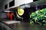 Bild einer Glasrückwand mit Früchtemotiv